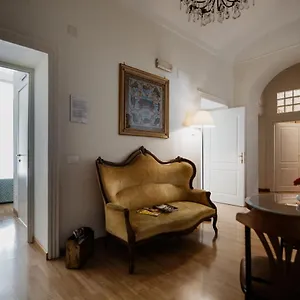 https://bb-la-girandola.it-romehotels.com