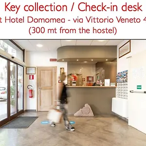  Hostel Piccolo Catalunya Italy