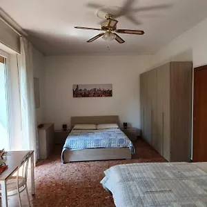 Bed and breakfast Lo Scoiattolo, Verona